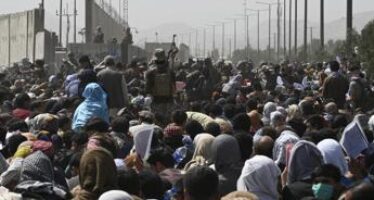 Afghanistan, “almeno tre morti in aeroporto Kabul”