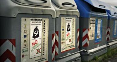 Rifiuti, Csel: tra i capoluoghi di regione prossimi al voto, a Napoli e Roma le tariffe Tari più alte