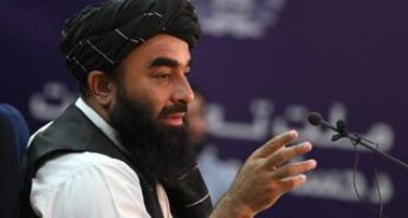 Afghanistan, talebani annunciano ministri governo: mullah Hassan è premier