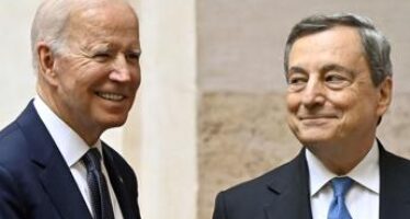 G20, Biden a Draghi: “Stai facendo un lavoro straordinario”