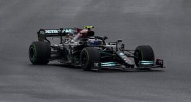 F1 Gp Messico, Bottas in pole e prima fila Mercedes
