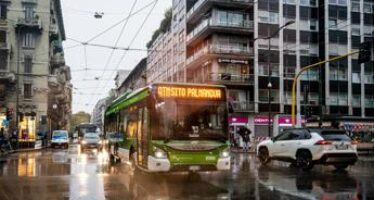 Covid oggi Italia, trasporti: nuove regole per bus, metro, treni e taxi