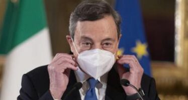 Minacce a Draghi, De Luca e Bonaccini in chat no vax