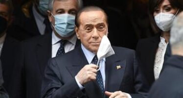 Quirinale, Berlusconi non molla e prende tempo: in bilico vertice centrodestra