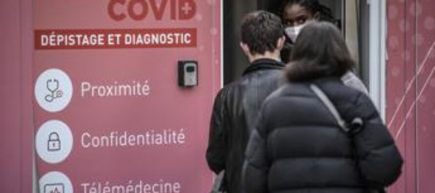 Covid Francia, pass vaccinale da lunedì: “Con calo contagi sarà sospeso”