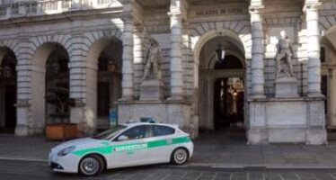 Reddito cittadinanza, truffa milionaria a Torino: 960 indagati