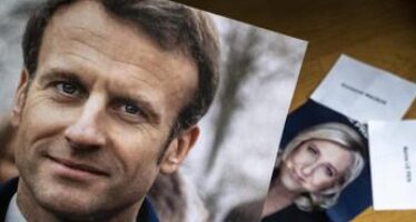 Sondaggi Francia 2022, “Macron 10 punti avanti a Le Pen”