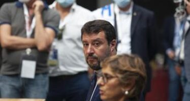 Open Arms, tensione al processo di Salvini: sospesa udienza