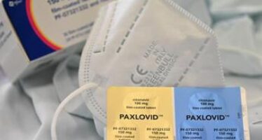 Covid, “dal 16 maggio Paxlovid in farmacie Lombardia”