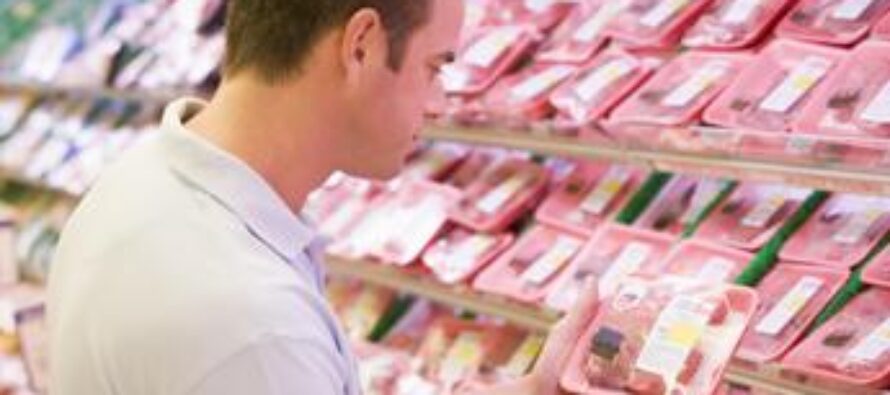 Sondaggio Aisa, 61% acquista carne in base a tipo allevamento