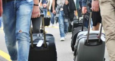 Scioperi, cancellazioni e ritardi: l’estate nera degli aeroporti