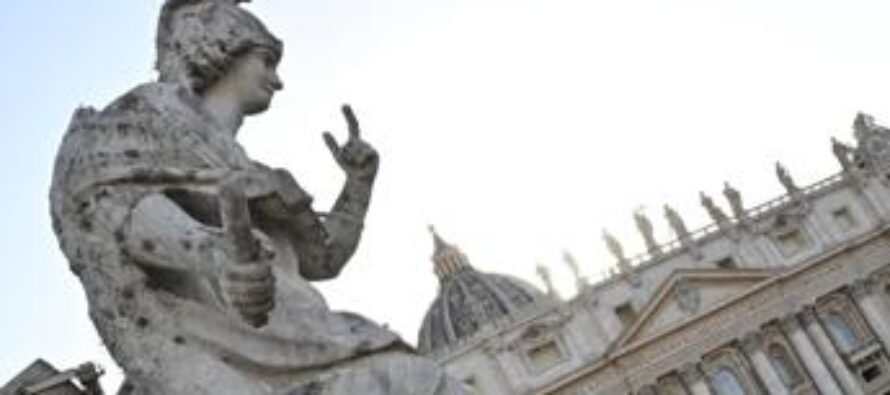 Vaticano, venduto Palazzo Londra a 186 milioni di sterline