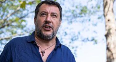 Elezioni 2022, Salvini: “Soldi ad aziende per tetto bollette come in Francia”