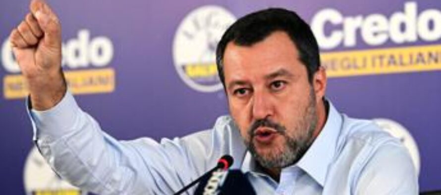 Governo, Salvini: “Centrodestra unito, bloccare sbarchi tra nostre priorità”
