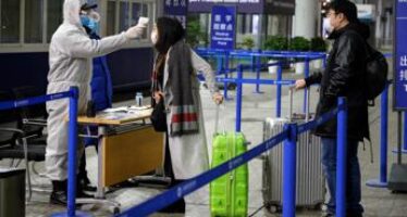 Covid Cina oggi, crescono i contagi: molti aeroporti cancellano voli