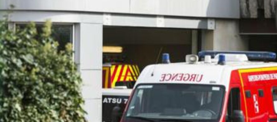 Francia, incendio in palazzo vicino Lione: 10 morti tra cui 5 bambini