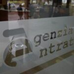 Sostituto d’imposta: nessuna ritenuta sui compensi fatturati da una Associazione professionale divenuta STP al momento dell’incasso