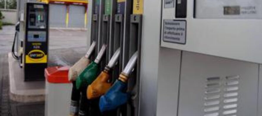 Prezzi benzina e diesel, Antitrust avvia indagine
