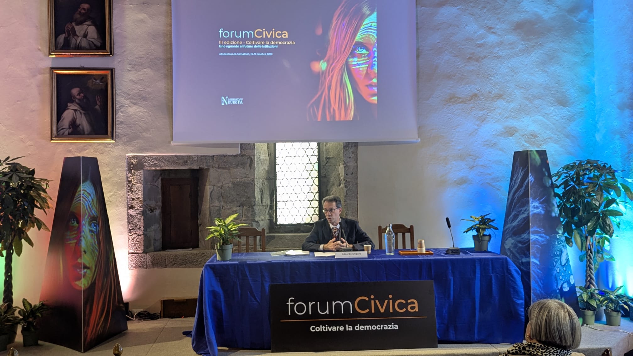 Burocrazie pubbliche come custodi della democrazia liberale: la lectio magistralis di Edoardo Ongaro apre Forum Civica 2025