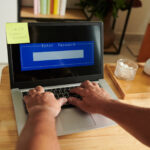 Conservazione dei metadati delle email istituzionali: quali limiti e adempimenti per gli Enti ?